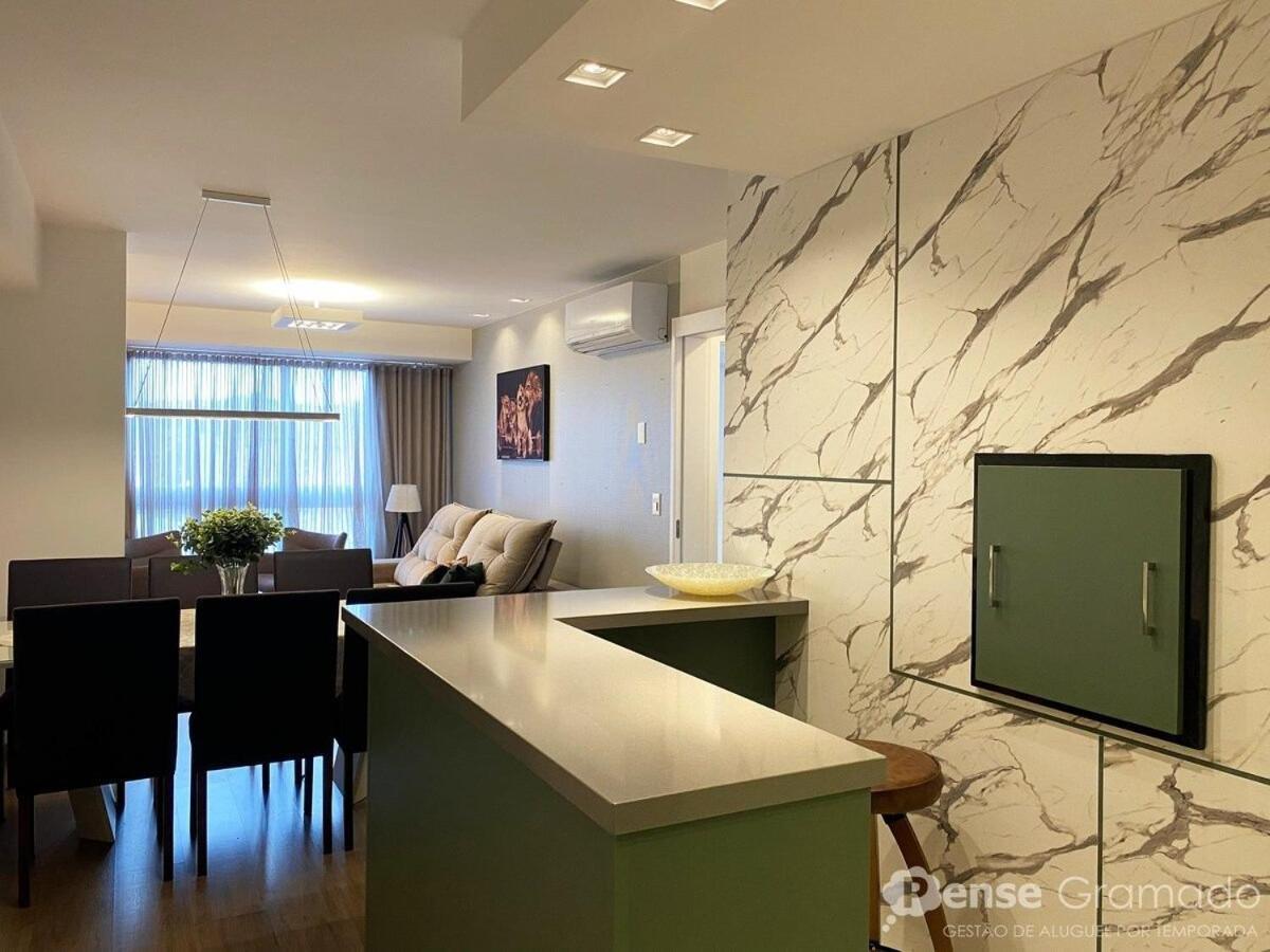Apartamento 2 Suites - 650M Da Rua Coberta Gramado Kültér fotó