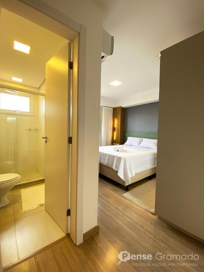 Apartamento 2 Suites - 650M Da Rua Coberta Gramado Kültér fotó